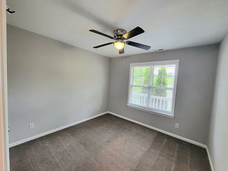 14910 Scothurst Ln — Photo 15