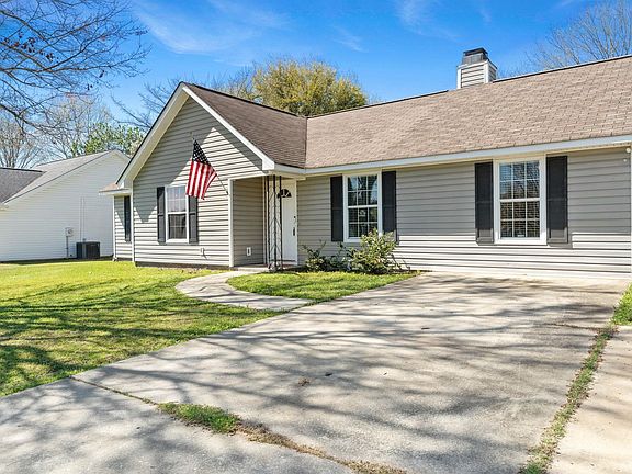 2nd image of 616 Shannon Ridge Dr