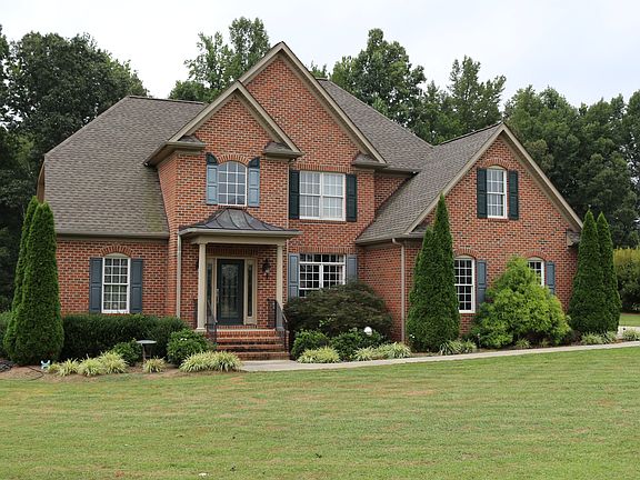 2nd image of 2951 Mattie Florence Dr