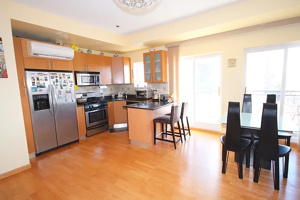 Sold by Wilk Real Estate | media 70