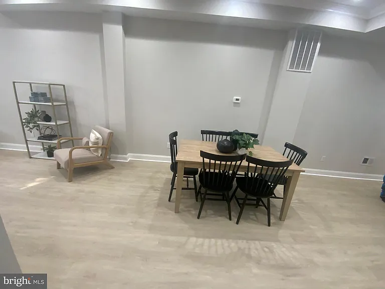 2141 Druid Hill Ave — Photo 7