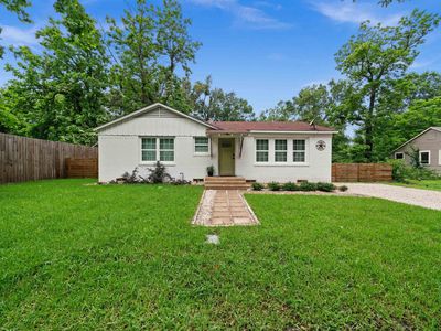 504 N Henry St, Lindale, TX, 75771