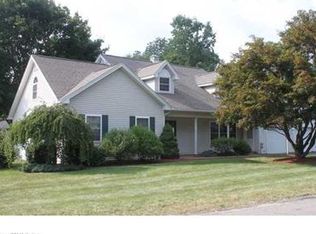 124 Dinatali Dr, Waterbury, CT 06705