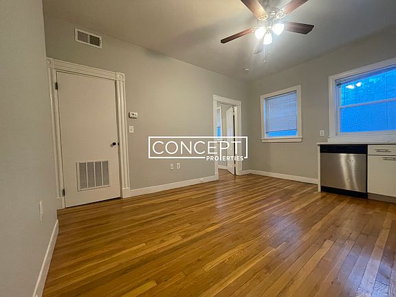 5th image of 26 John F Kennedy St #7D
