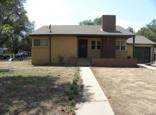 702 S 12th St, Lamar, CO 81052