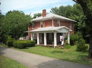 9996 Village Hwy, Concord, VA 24538