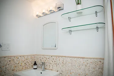 Rented by New York City Moves Team LLC