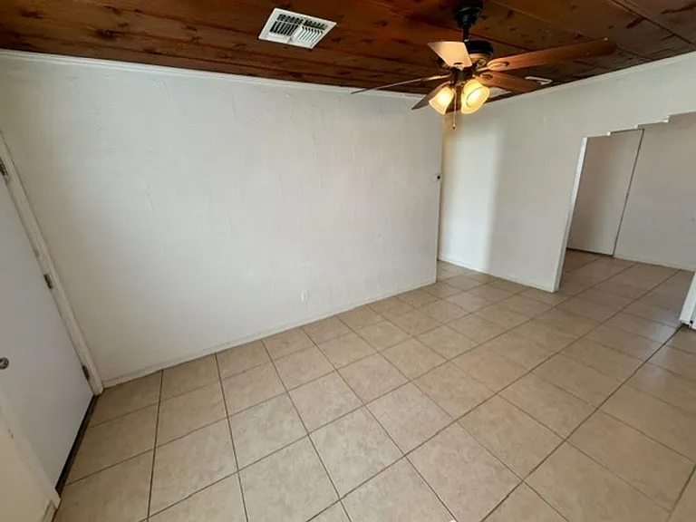 925 E Turney Ave — Photo 31
