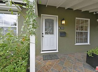 1833 Brockton Ave, Los Angeles, CA 90025