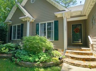 1703 Kelly Glen Dr, Apex, NC 27502