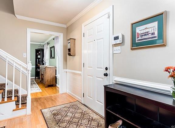 3rd image of 9409 Chipping Dr