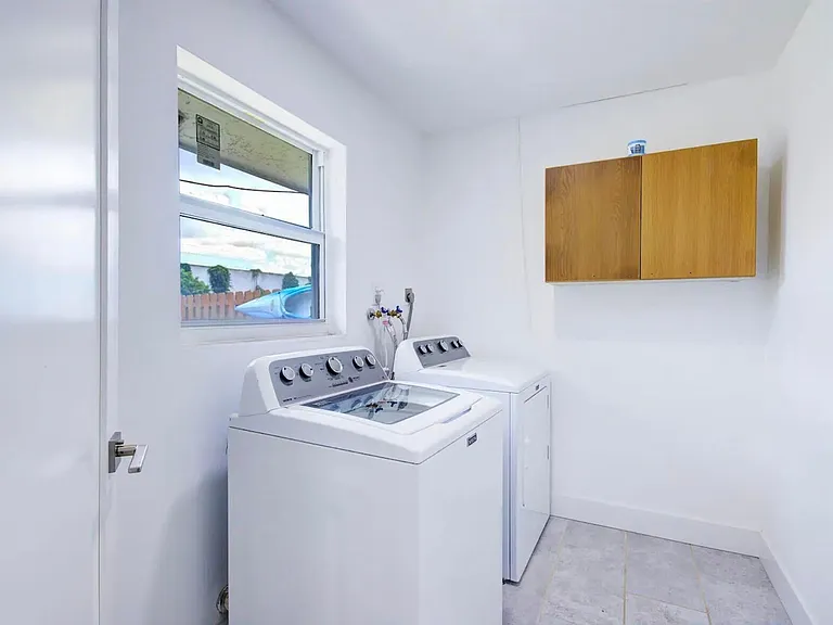 3026 Dunlin Rd — Photo 30
