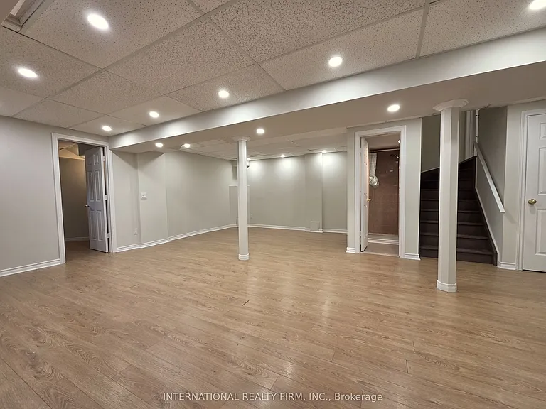 32 Bel Canto Cres — Photo 21