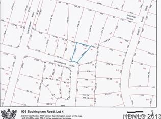 936 Buckingham Rd, Trent Woods, NC 28562
