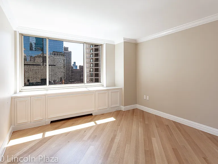 30 W 63rd St #24FGH — Photo 6