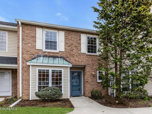 85 Dartmouth Place, Morganville, NJ 07751