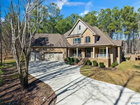 13390 S Shawdee Rd SE, Huntsville, AL 35803