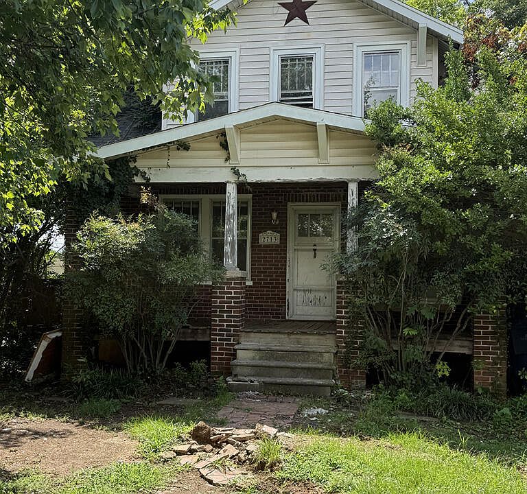 1st image of 2713 Spring Hollow Ave NW