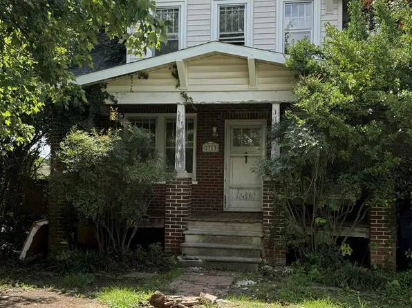 2713 Spring Hollow Ave NW, Roanoke, VA 24012