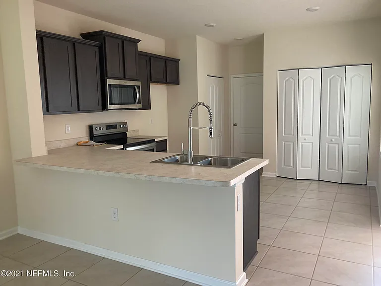 7728 Legacy Trl — Photo 4