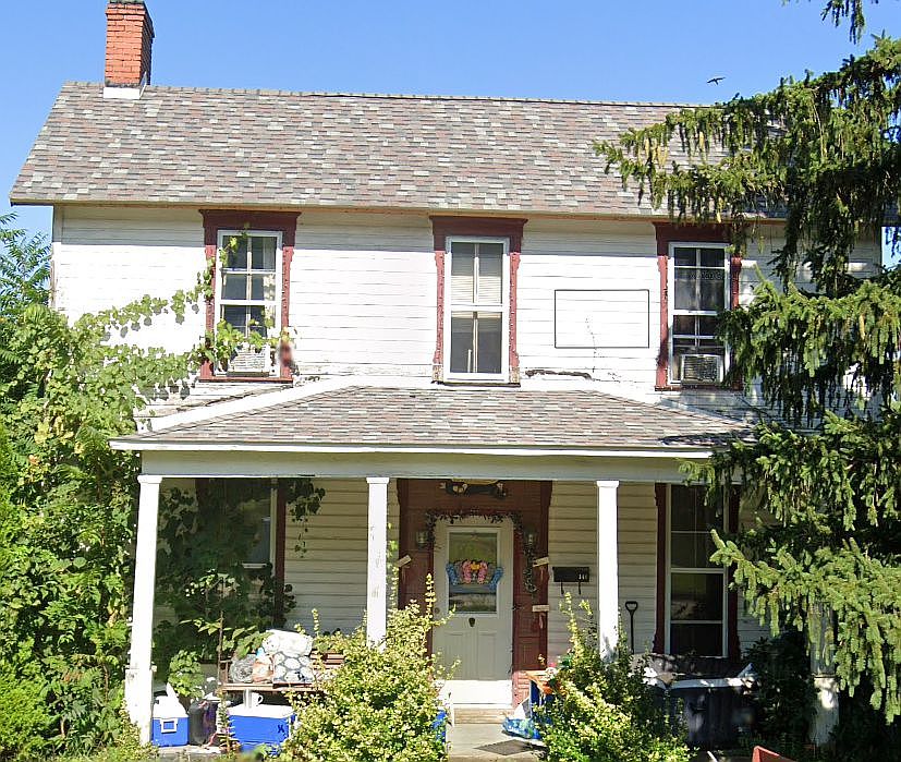 2nd image of 140 S Morgantown St