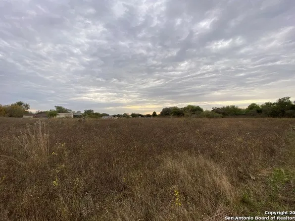 524 PLUM ST LOT 37F, Floresville, TX 78114