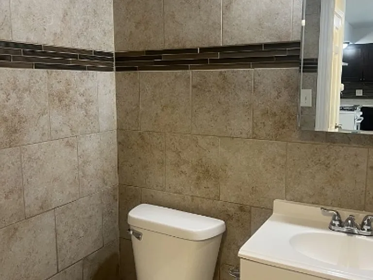 8641 South 82nd Court — Photo 4