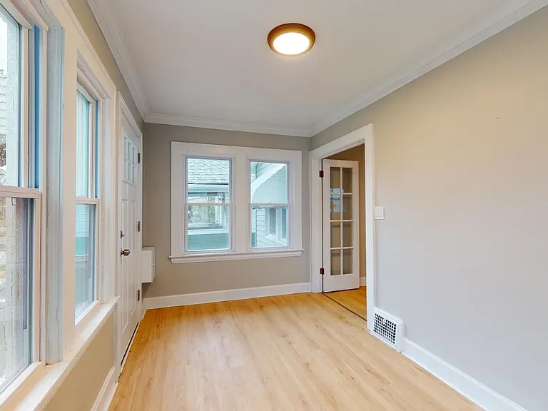 10620 Linnet Ave — Photo 12