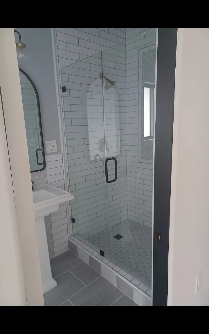 2 bed, 800 sqft, $2,500 — Photo 4