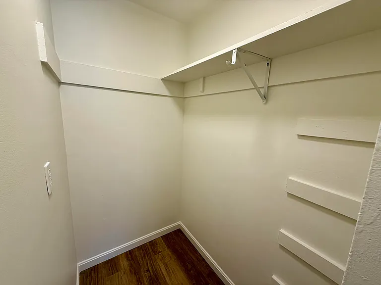 1808 Castillo St #D — Photo 12