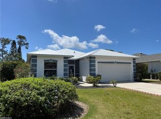 177 Stanhope Cir, Naples, FL 34104