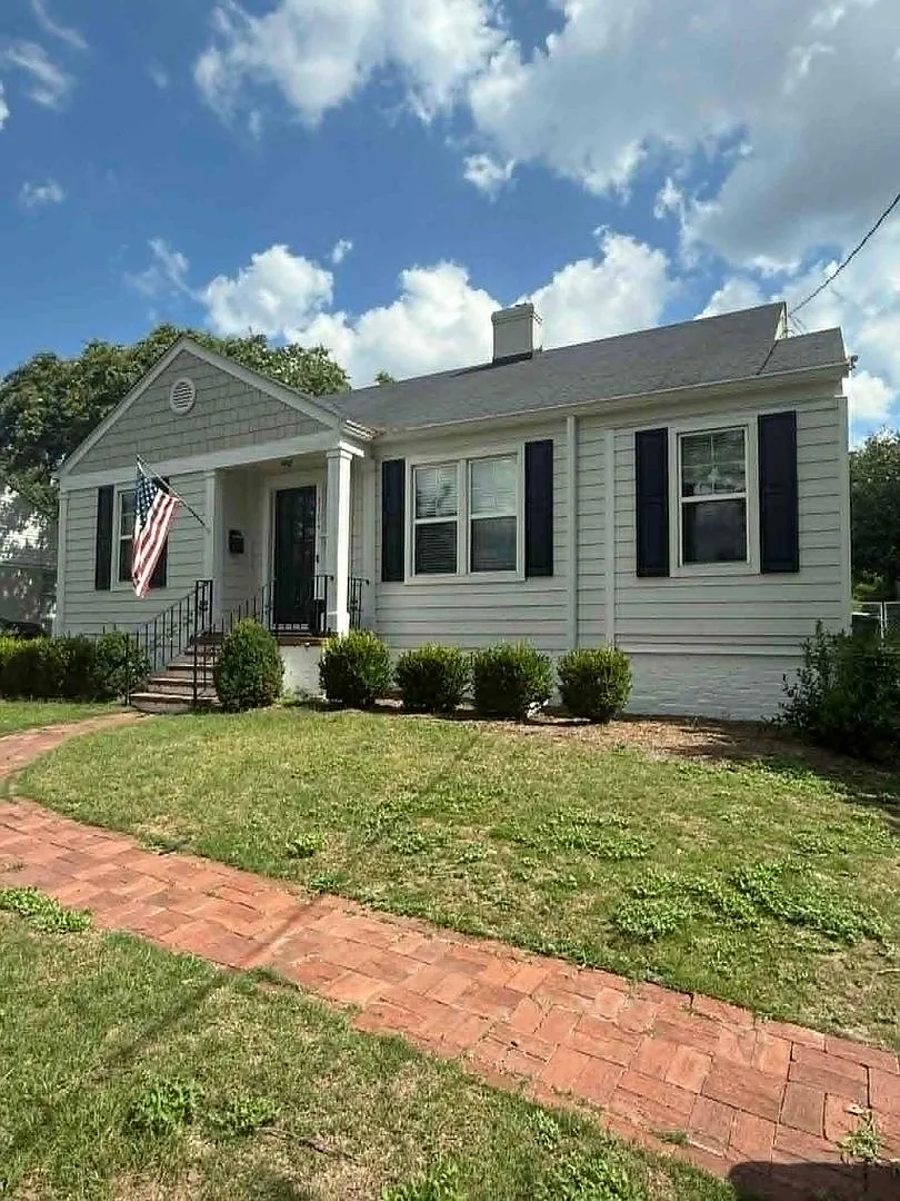 518 3104 Bransford Rd — Photo 1