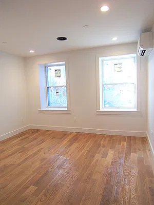 Rented by Oxford Property Group | media 17