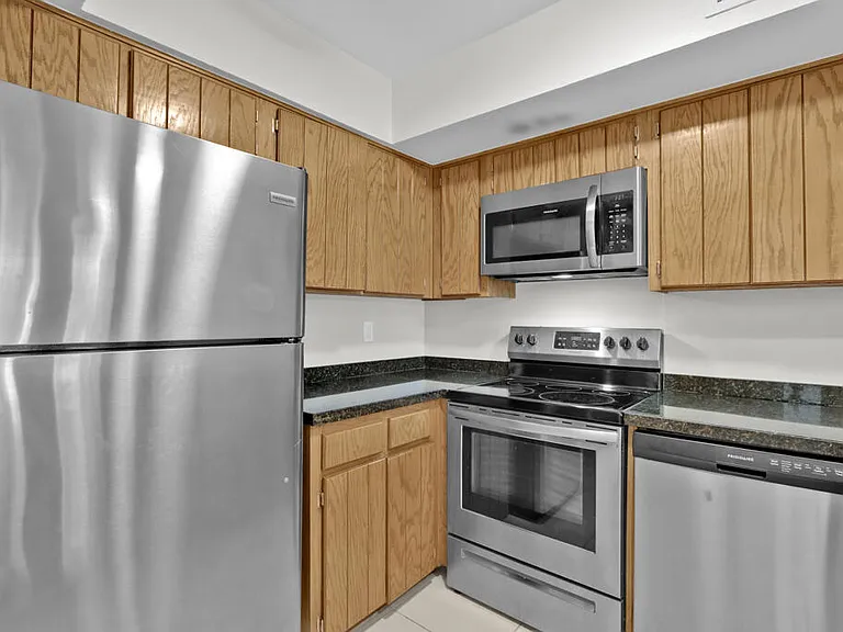 730 N Resler Dr #B — Photo 25