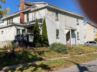 1035 Dean St, Schenectady, NY 12309