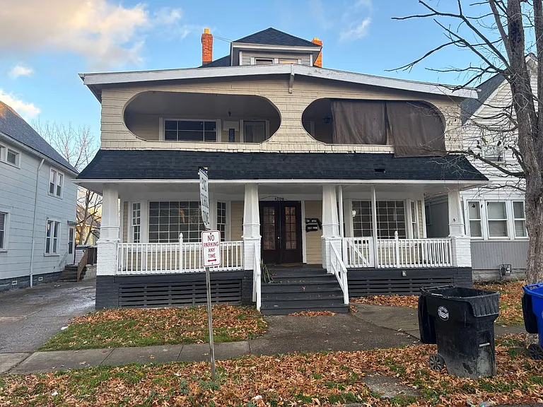 4008 Ardmore Ave — Photo 1