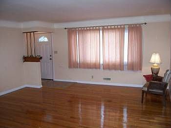 1st image of 10960 Stoneham Rd