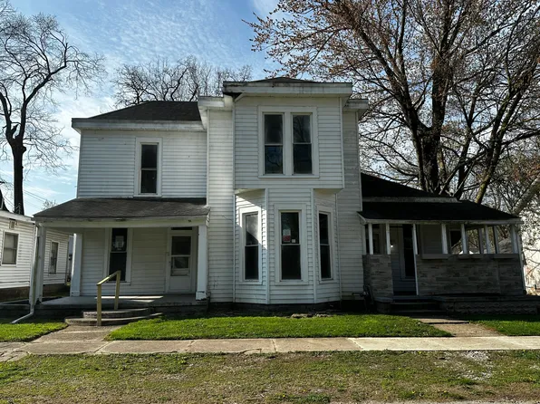 211 W Pine St, Knightstown, IN 46148