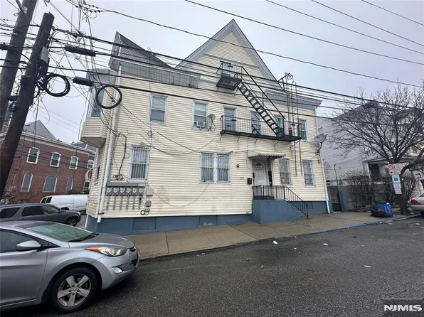 95-99 Lyon St, Paterson, NJ 07524