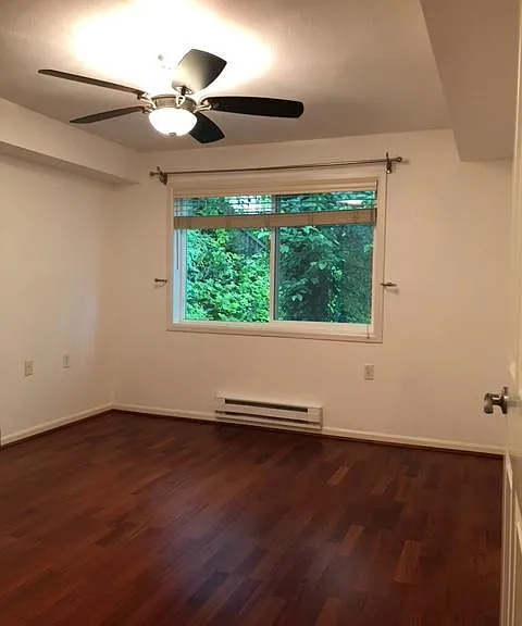 2512 E Madison St #301 — Photo 4
