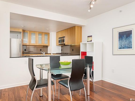5th image of 355 1st St Unit S1505