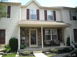 807 Dogwood Ln, Collegeville, PA 19426