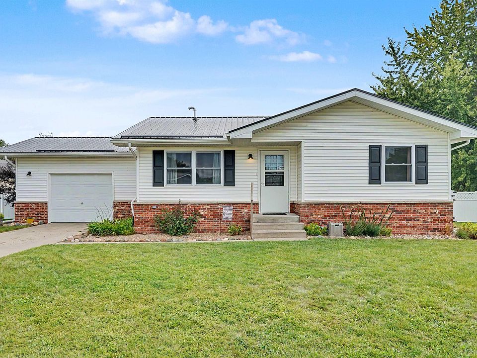 1st image of 1004 David Dr