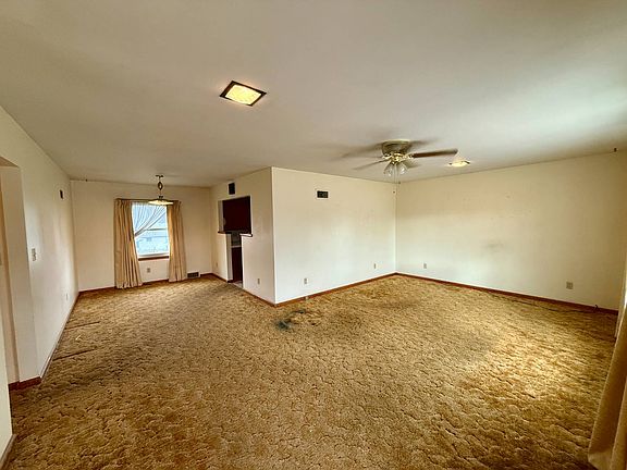 3rd image of 917 N 12th St