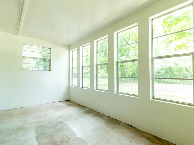 3503 Oriole Ln — Photo 10