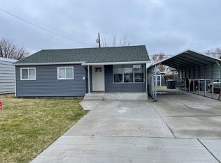 707 Sanford Ave, Richland, WA 99352