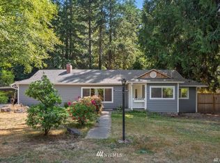 3034 Hillside Dr NE, Bremerton, WA 98310