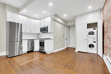 Rented by Cooper & Cooper Real Estate