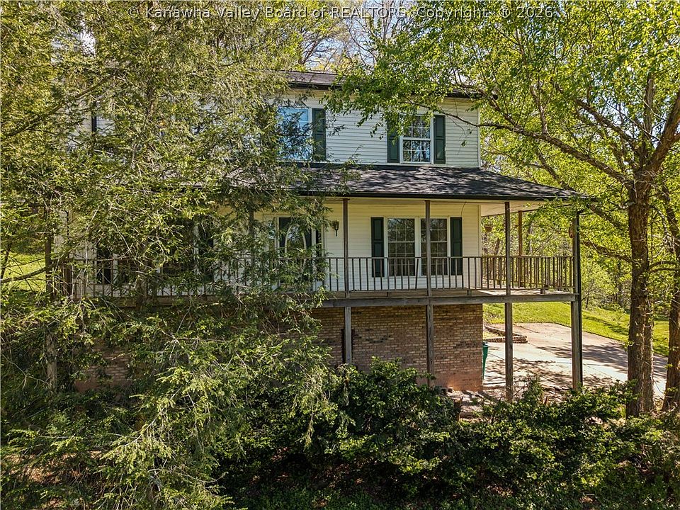 1st image of 214 Cedar Dr