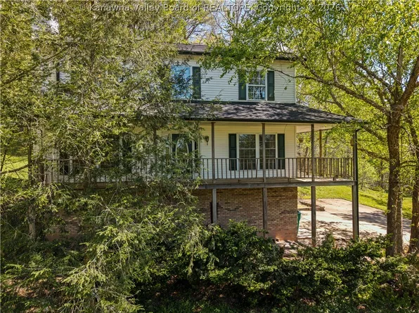 214 Cedar Dr, Scott Depot, WV 25560